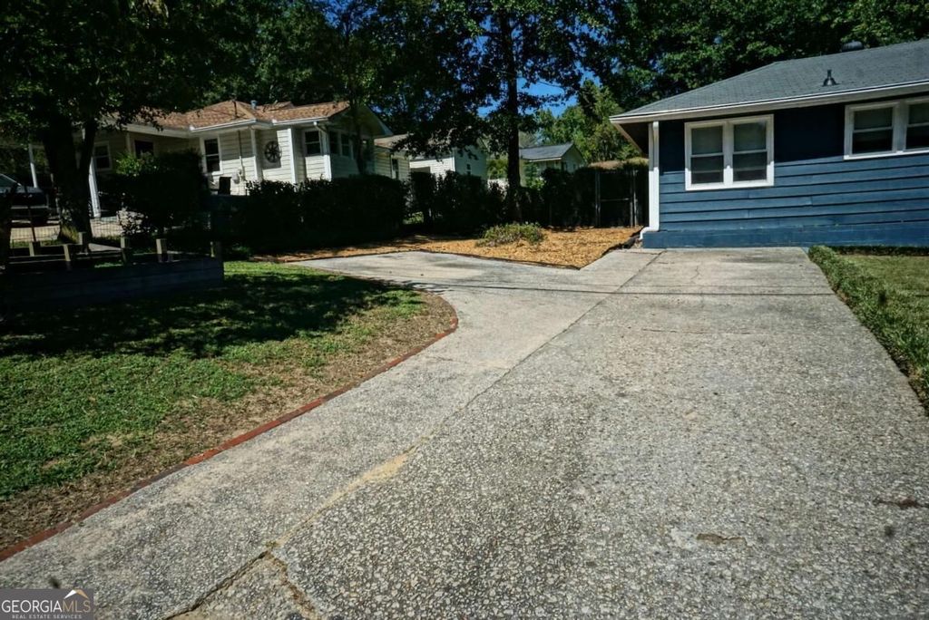 414 Gresham Road SW, Mableton, GA 30126 — photo 3