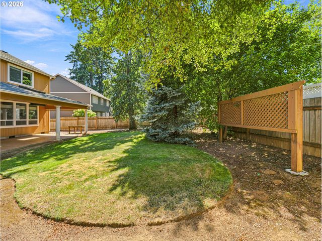 19321 AUBURN Dr, Oregon City, OR 97045