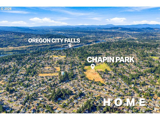 19321 AUBURN Dr, Oregon City, OR 97045