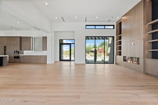 35891 N 87TH Way, Scottsdale, AZ 85266