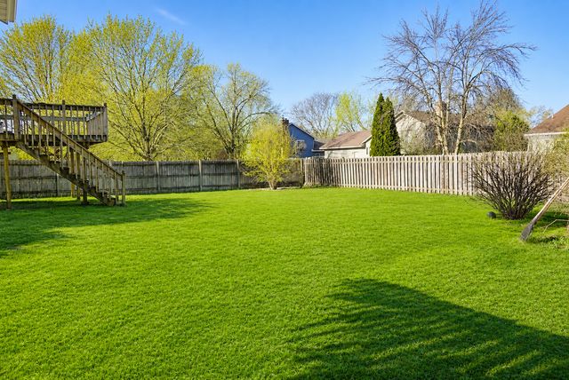 12382 Ivywood Street NW, Coon Rapids, MN 55433