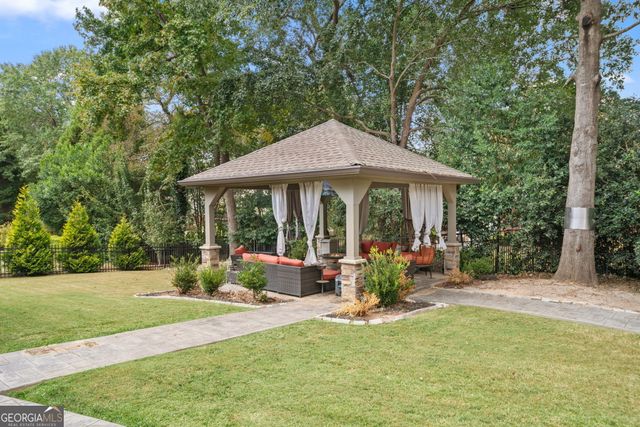 543 Grassmeade Way, Snellville, GA 30078