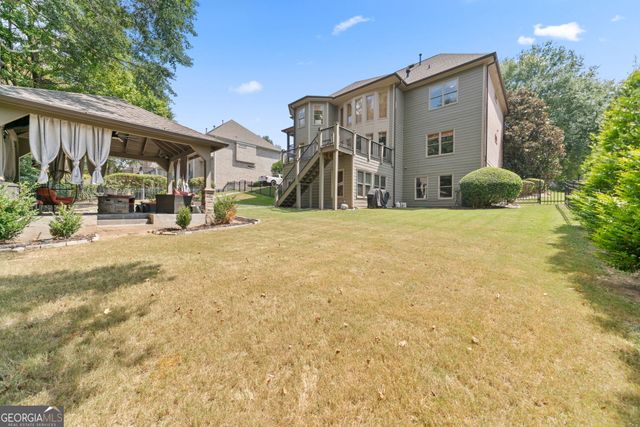 543 Grassmeade Way, Snellville, GA 30078