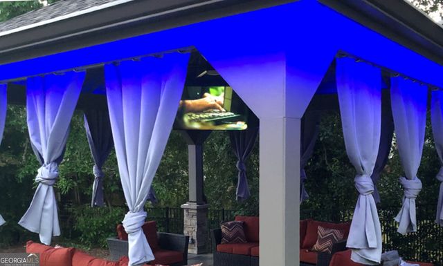 543 Grassmeade Way, Snellville, GA 30078