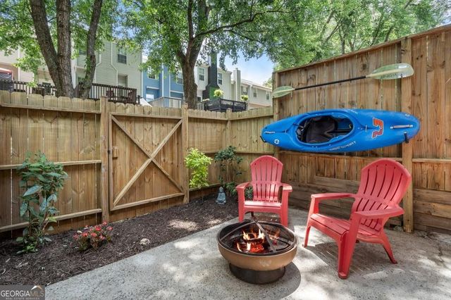 906 Wedgewood Way, Sandy Springs, GA 30350