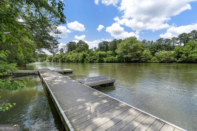 906 Wedgewood Way, Sandy Springs, GA 30350