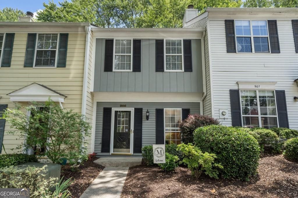 906 Wedgewood Way, Sandy Springs, GA 30350