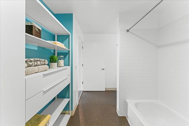 1201 Pine St 365, Oakland, CA 94607