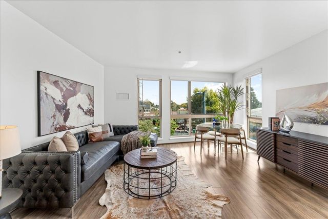 1201 Pine St 365, Oakland, CA 94607