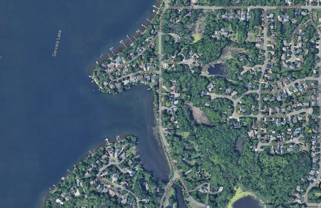 822 Palm Court, North Saint Paul, MN 55109