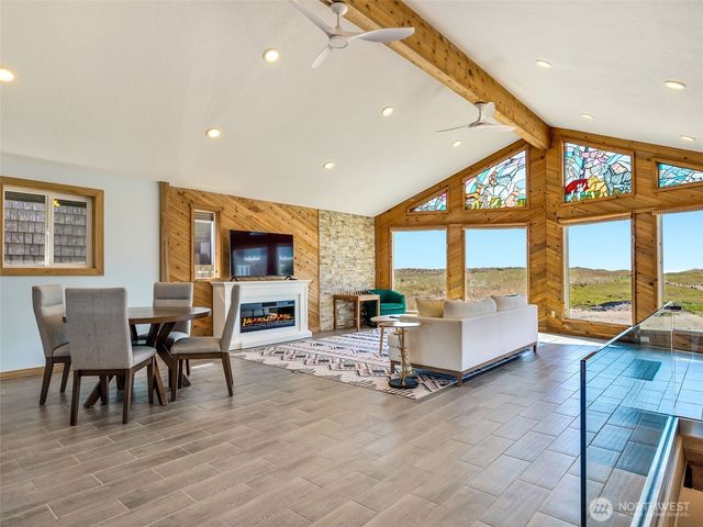 35405 F Place, Ocean Park, WA 98640