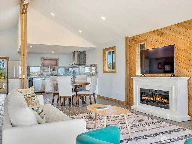 35405 F Place, Ocean Park, WA 98640