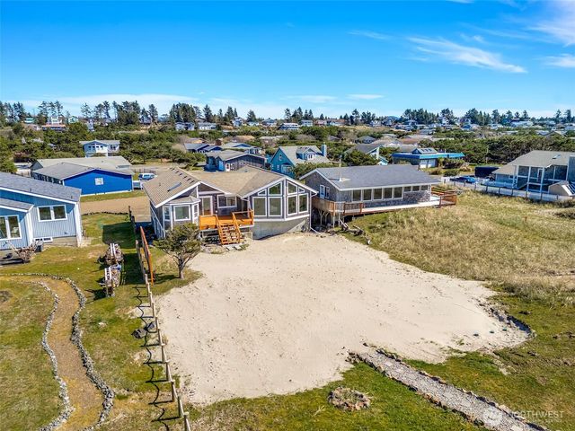 35405 F Place, Ocean Park, WA 98640