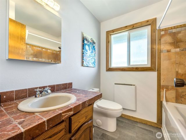 35405 F Place, Ocean Park, WA 98640