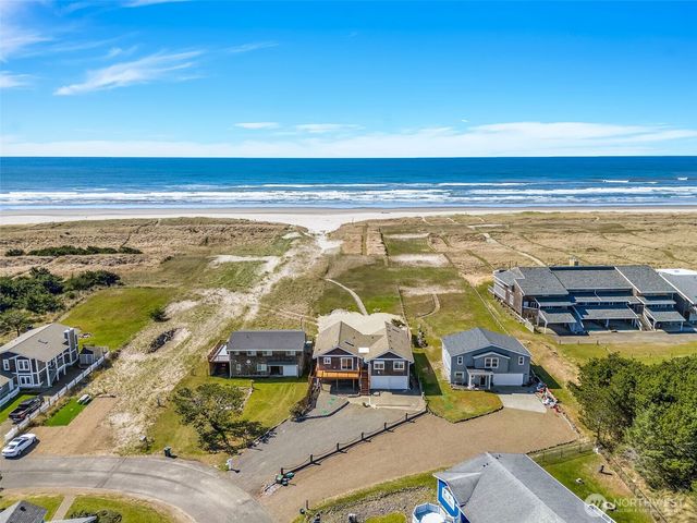 35405 F Place, Ocean Park, WA 98640