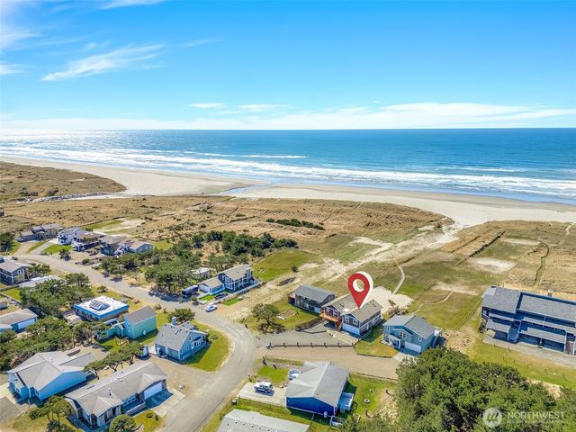 35405 F Place, Ocean Park, WA 98640