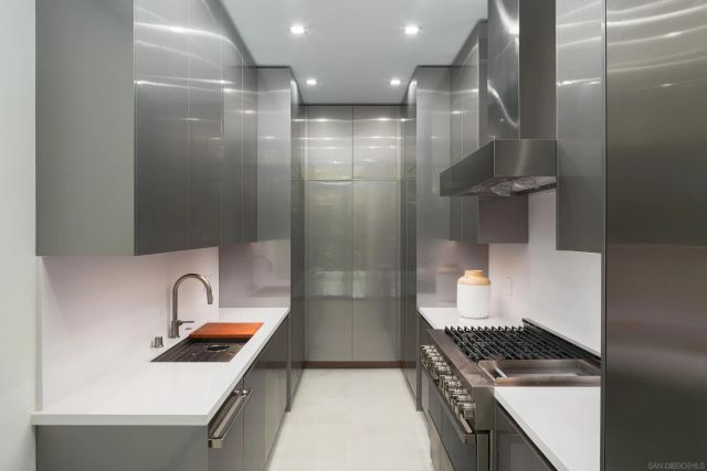 6283 La Jolla Scenic Drive S, San Diego, CA 92037