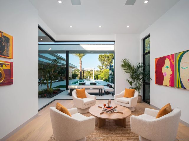 6283 La Jolla Scenic Drive S, San Diego, CA 92037