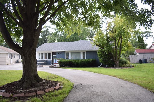 10010 Harnew Road, Oak Lawn, IL 60453