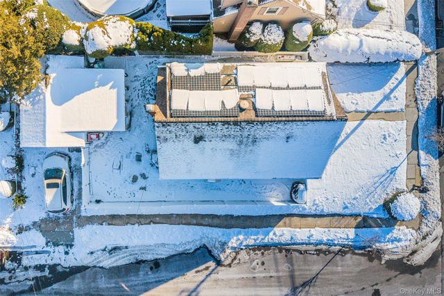 94 Sheridan Boulevard, Mineola, NY 11501