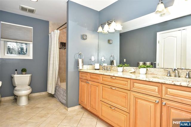 532 Franklin Avenue, Wyckoff, NJ 07481