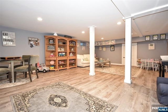 532 Franklin Avenue, Wyckoff, NJ 07481