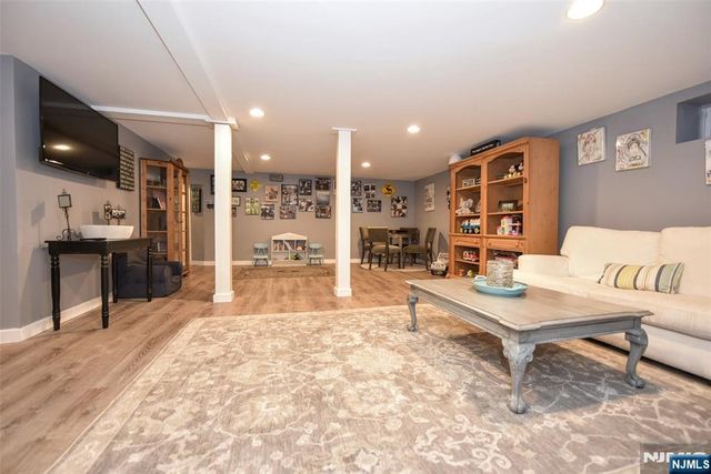 532 Franklin Avenue, Wyckoff, NJ 07481