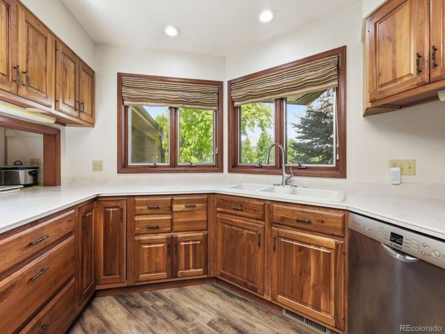 30 Dutch Creek Dr, Littleton, CO 80123