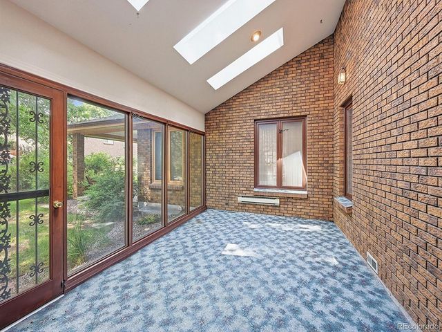 30 Dutch Creek Dr, Littleton, CO 80123
