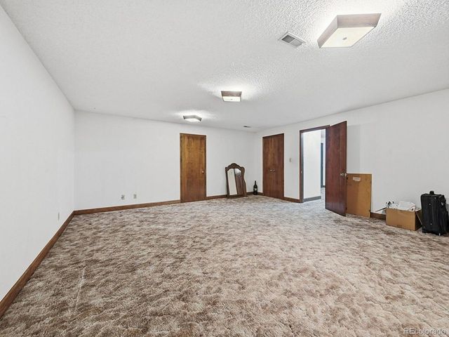 30 Dutch Creek Dr, Littleton, CO 80123