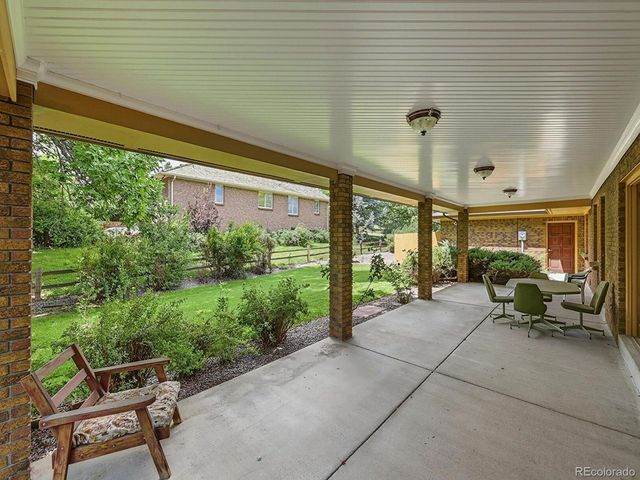30 Dutch Creek Dr, Littleton, CO 80123
