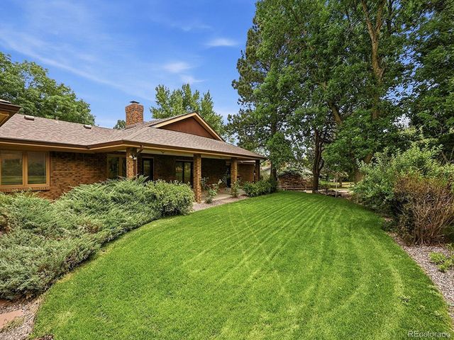 30 Dutch Creek Dr, Littleton, CO 80123