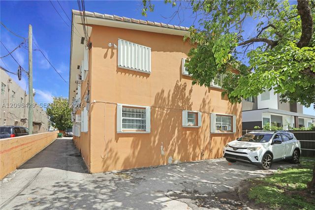 3191 SW 23rd St, Miami, FL 33145