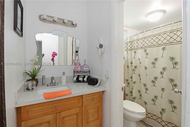 3191 SW 23rd St, Miami, FL 33145