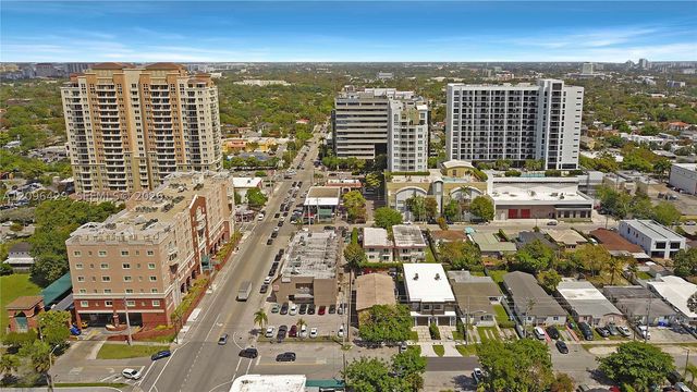 3191 SW 23rd St, Miami, FL 33145