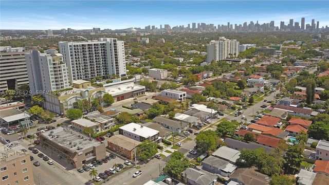 3191 SW 23rd St, Miami, FL 33145
