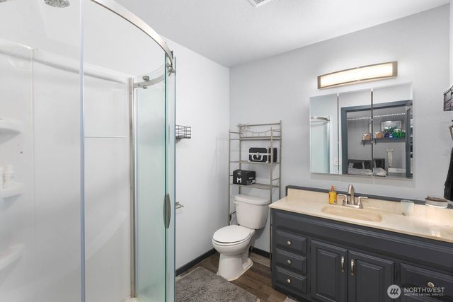 32113 98th Avenue E, Eatonville, WA 98328