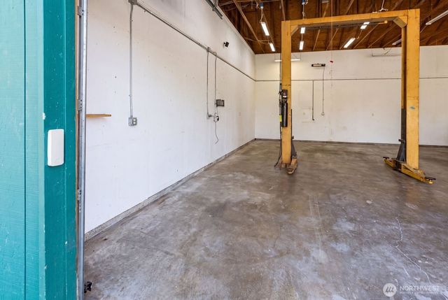 32113 98th Avenue E, Eatonville, WA 98328