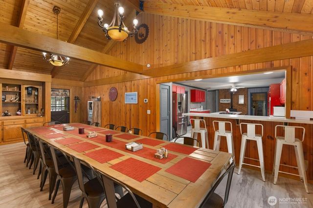 32113 98th Avenue E, Eatonville, WA 98328