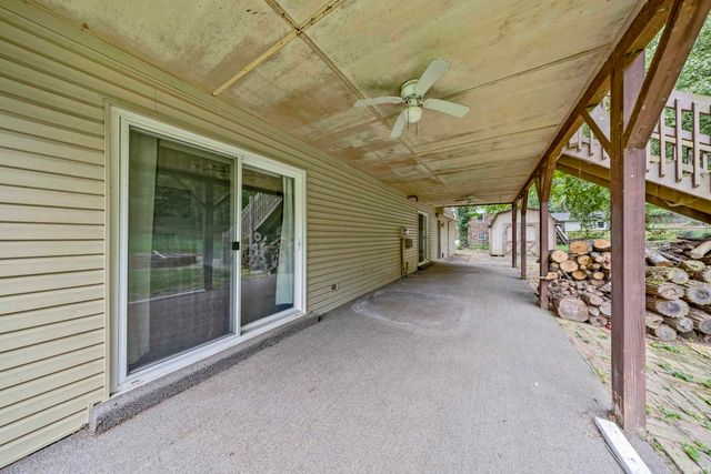 7424 Oaklawn Drive, Newburgh, IN 47630