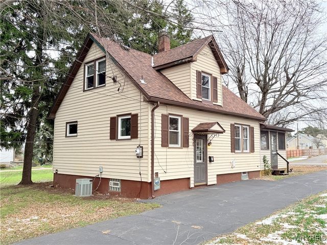 3582 Harrison Avenue, Hamburg, NY 14219