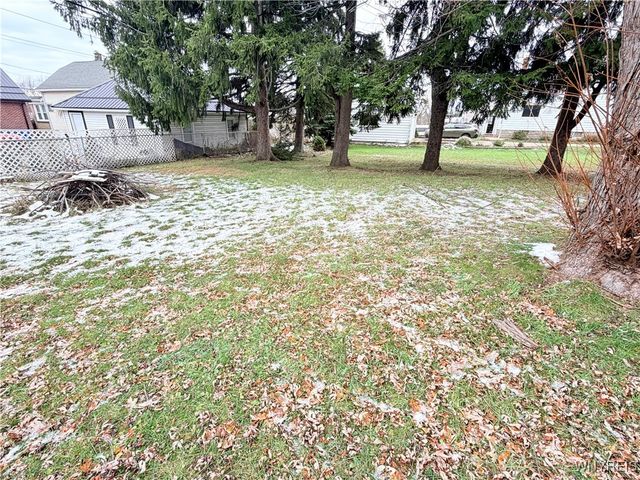 3582 Harrison Avenue, Hamburg, NY 14219