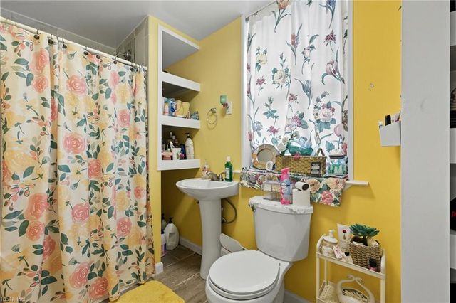 214 E Chester ST, Norfolk, VA 23503