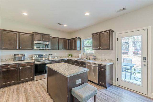 123 Mulberry Drive, Dallas, GA 30157