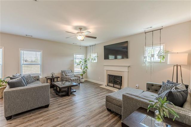 123 Mulberry Drive, Dallas, GA 30157