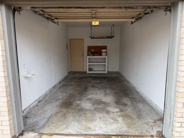 10811 Richmond Avenue 111, Houston, TX 77042