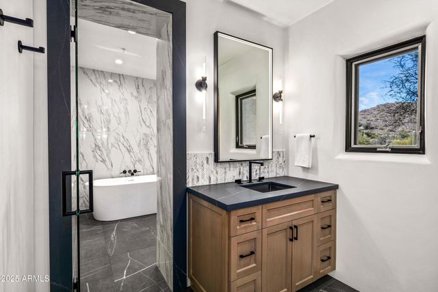 10029 E Calle De Las Brisas --, Scottsdale, AZ 85255