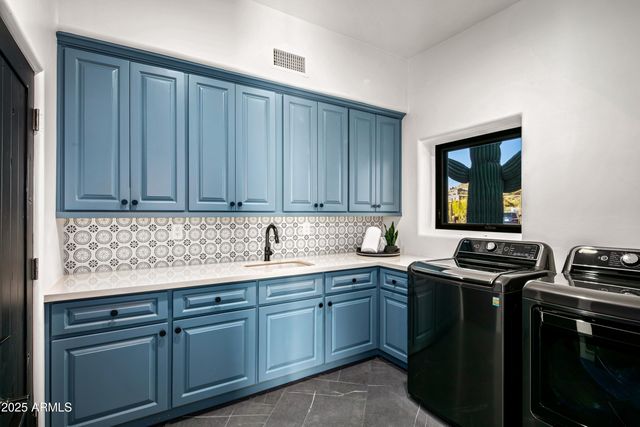 10029 E Calle De Las Brisas --, Scottsdale, AZ 85255