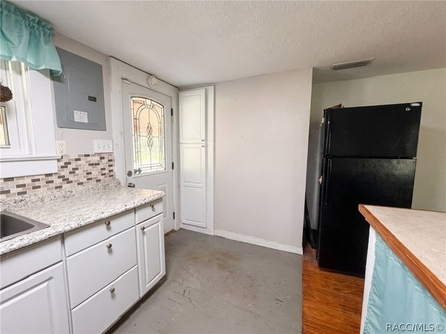 129 S Sparrow Point, Inverness, FL 34450