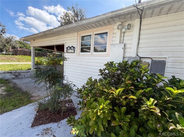 129 S Sparrow Point, Inverness, FL 34450
